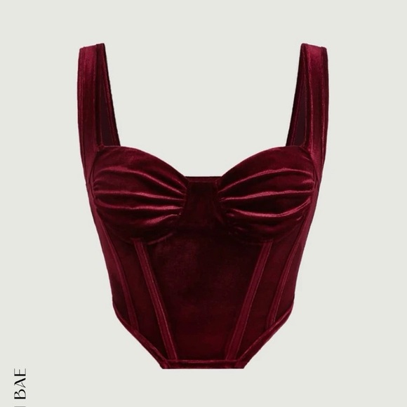 SHEIN Tops - ✨ 3 for 12 ✨ NEW! SHEIN crop top. Size medium